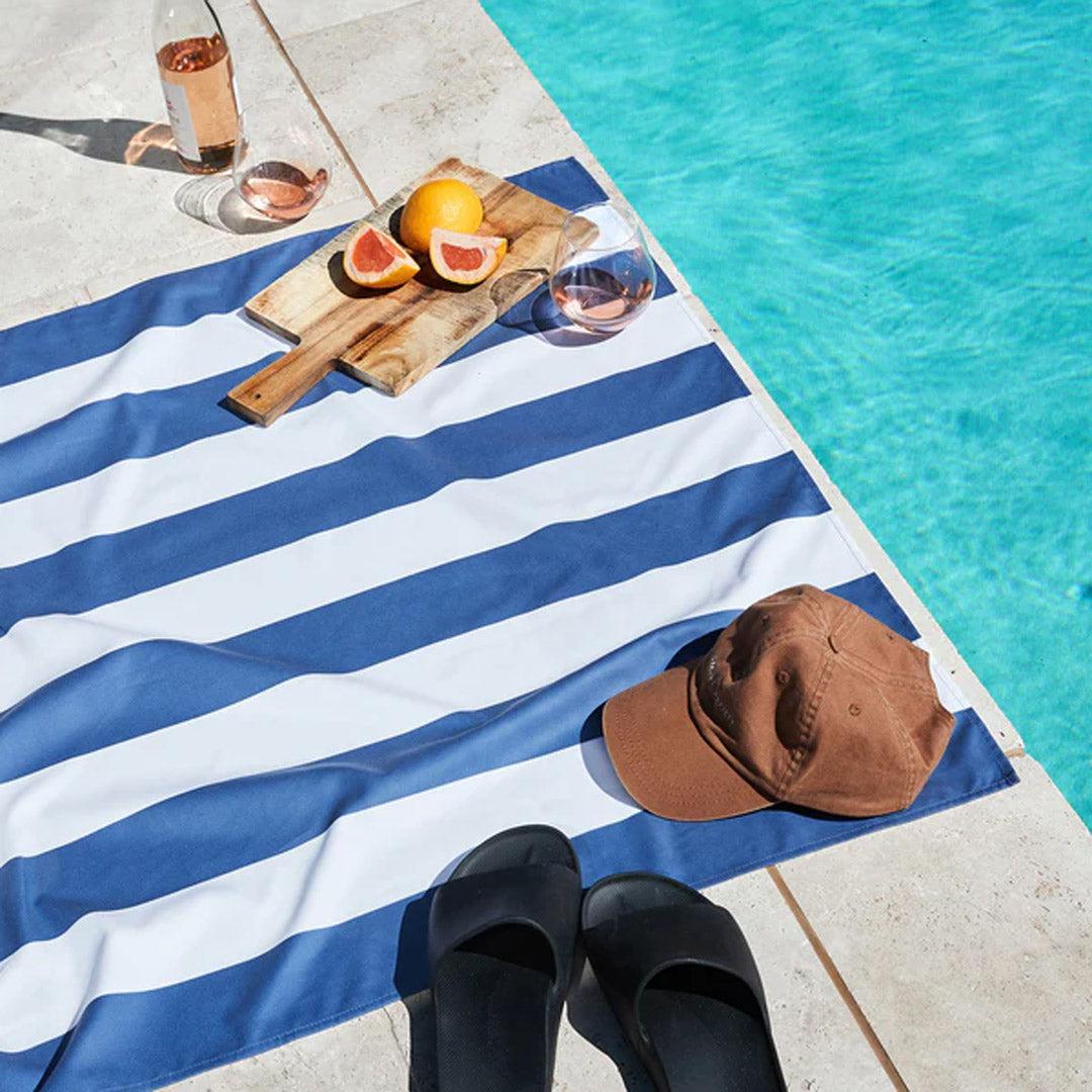Dock & Bay Adults Beach Towel - Whitsunday Blue - Image 8