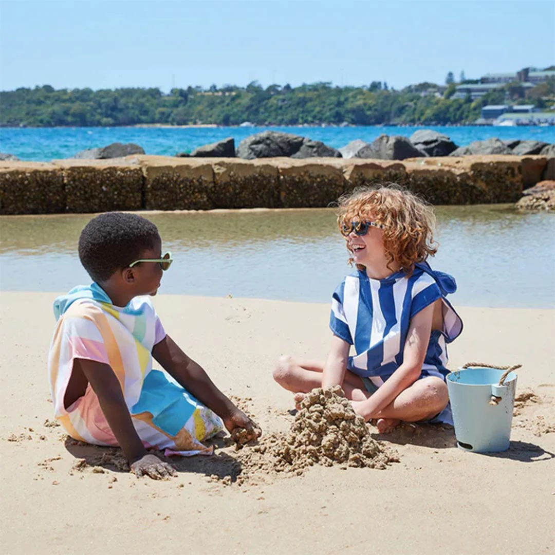 Dock & Bay Kid's Beach Poncho - Unicorn Waves - Image 3
